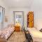 Family friendly cozy 4BR house at Annerley