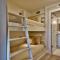Destin Towers 81 - 8th Floor Luxury 2BR with Amazing Gulf Views - ديستين