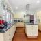 Casa Foresta - Old time charm 4BR Family House - Boronia Heights