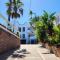 Hill House Mazatlan - Bed & Breakfast