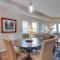 Oceanside Beach Home with 180-Degree Views! - أوسيانسيدي