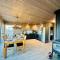 Lofotenholidays, Luxury cabin with panoramic view