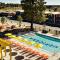 Americana Motor Hotel Americana Motor Hotel