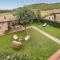 3 Bedroom Gorgeous Home In Palazzetto Nese