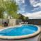 Belmont Pool Paradise - Havelock North Home