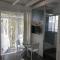 4 on Highworth Apartments and Studios - Kapstadt