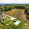 Detached villa with private pool 90km from Rome