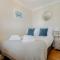 Smart 2 Bedroom Apartment in Newbury - Newbury