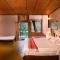 Jungle Hut Resort