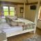 Pond Cottage - Egerton