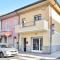 2 Bedroom Beautiful Home In Viareggio