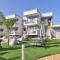 Modern Family apartment Ewa with pool, dining area on Crete coast - Stavromenos