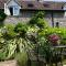 Nest Holiday Hideaway Dove Cottage-Beautiful Location in the Long Mynd Area of Outstanding Natural Beauty-WHIRLPOOL JACUZZI BATHS!! - Picklescott