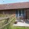 Nest Holiday Hideaway Dove Cottage-Beautiful Location in the Long Mynd Area of Outstanding Natural Beauty-WHIRLPOOL JACUZZI BATHS!! - Picklescott