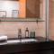 3 Bedroom Oeiras Wonder W/ Balcony by LovelyStay