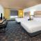 Holiday Inn Hotel & Suites Tulsa South, an IHG Hotel