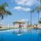 Beacfront Petite Paradise unit at Pelican Reef 103