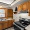 Amazing 2br 2ba with Loft C