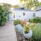 Oasis East Sac Charming Home with Saltwater Pool and Casita