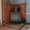 Cheerful Chalet - Fireplace, BBQ, Firepit& Hottub