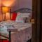 Cheerful Chalet - Fireplace, BBQ, Firepit& Hottub