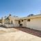 Casas Adobes with a Salt Water Pool - Tucson