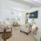 Luxury condo near Irvine Business & UCI Hospital
