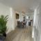 3 Bedroom New House with Wi-Fi Sleep 5 By Home Away From Home - 莱姆河下游的纽卡尔斯