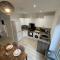 3 Bedroom New House with Wi-Fi Sleep 5 By Home Away From Home - 莱姆河下游的纽卡尔斯
