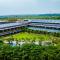 Mayfair Oasis Resort & Convention