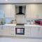 Central Reading Modern 3BR flat - Walk to station and high street - 雷丁
