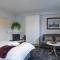 Aurora Dream House Apartment with free parking