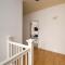 Spacious flat in central location with parking - Great Coates
