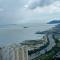 Stylish Urban Suite Penang - with infinite pool - Jelutong
