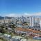Stylish Urban Suite Penang - with infinite pool - Jelutong