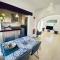 Stunning mountain views! Private Villa with fabulous communal pool!