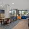 Hotel Westport Kansas City, Tapestry Collection by Hilton