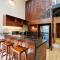 Dhalia - Private roof with pool & Beach Club Access