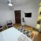 Deni house