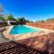 Whitehouse Retreat!Heated Pool,Hot Tub,500MB WIFI - Goshen