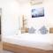 6 Bedroom Tropical Oasis with Pool & Jacuzzi V6