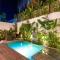 Botanika Estate 3 BR Private Pool Villa - 15 mins to the beach - Canggu