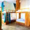 Three Little Birds Surf Hostel - 卢纳将军城