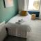 One-Bedroom Apartment: Sleeps 4 Comfortably