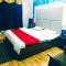 Hotel Plaza Dalhousie - Near Ghandhi Chowk Mall Road