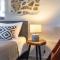 Azul Boutique Home