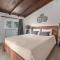Azul Boutique Home