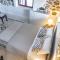 Azul Boutique Home