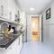 Home2Book Fantastic 160m2 Terrace Flat & BBQ