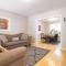 Two DC Rowhouses Large Groups Sleeps 21 - Washington